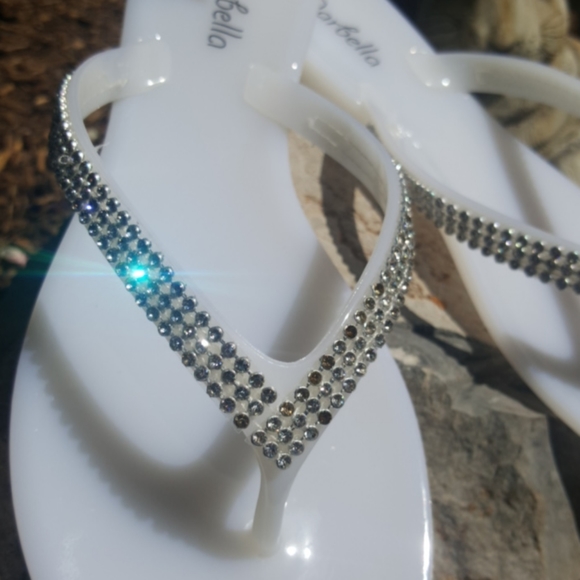 MARBELLA ♡ Gorgeous White Embellished Bling of Rhinestones Jelly Thong Sandals 6 - Picture 5 of 17